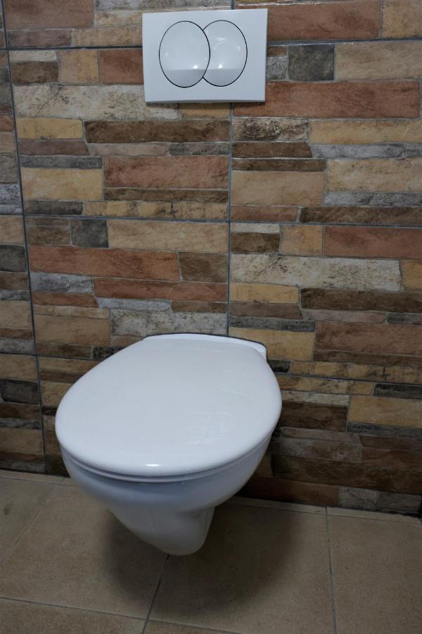 Guesthouse Idila Pod Nanosom Senozece Zewnętrze zdjęcie
