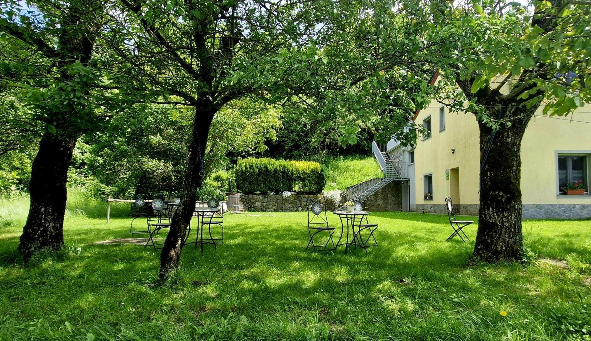 Guesthouse Idila Pod Nanosom Senozece Zewnętrze zdjęcie